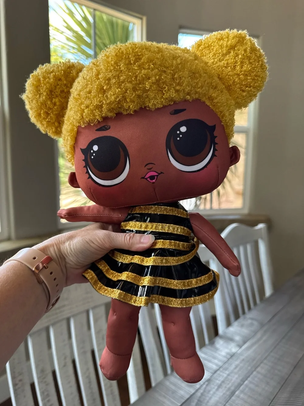 L.O.L. Surprise! Queen Bee â Huggable, Soft Plush Doll